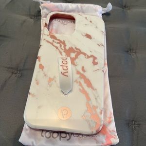 Loopy Case iPhone 12 Pro Max, righty